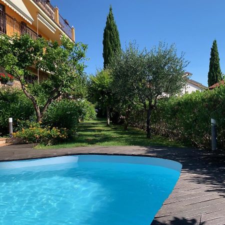 Villa Pineland Borghetto Santo Spirito Bagian luar foto
