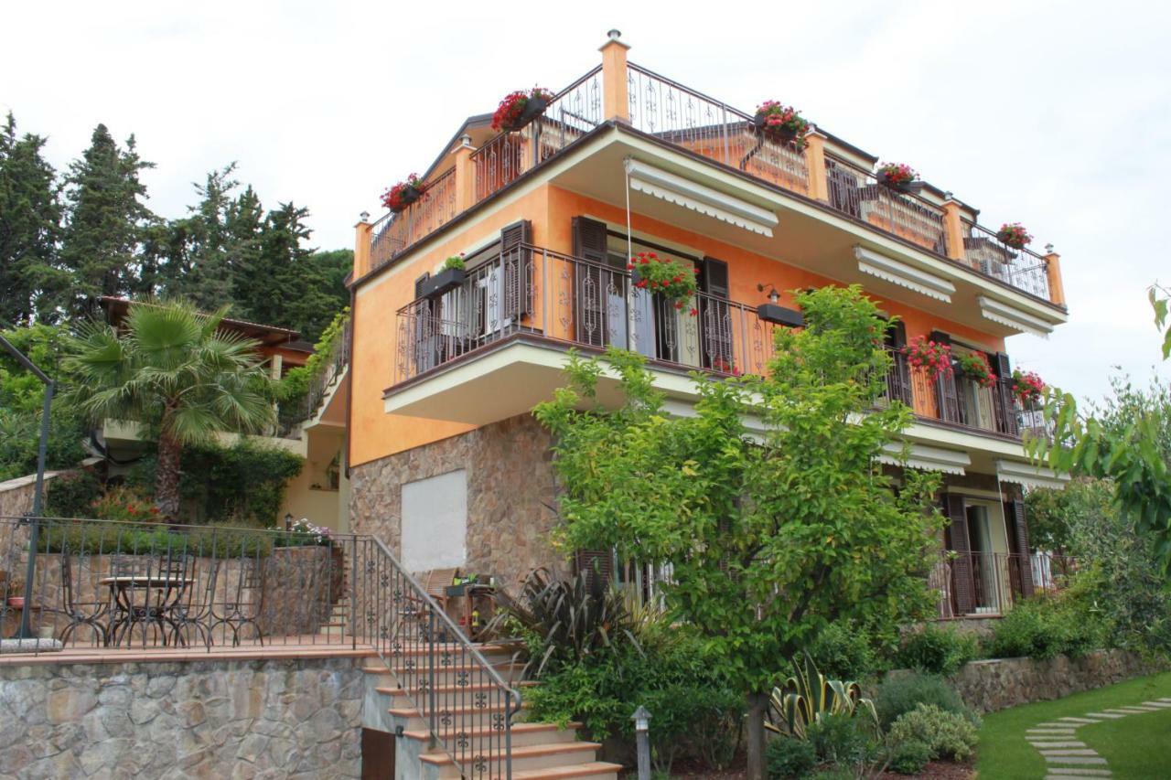 Villa Pineland Borghetto Santo Spirito Bagian luar foto