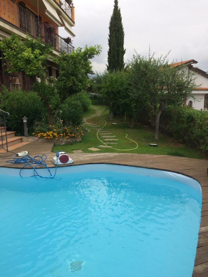 Villa Pineland Borghetto Santo Spirito Bagian luar foto