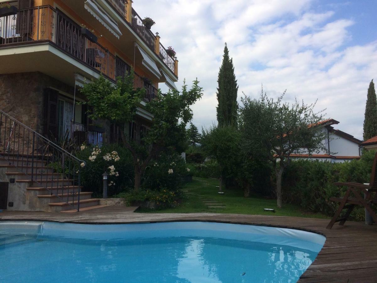 Villa Pineland Borghetto Santo Spirito Bagian luar foto