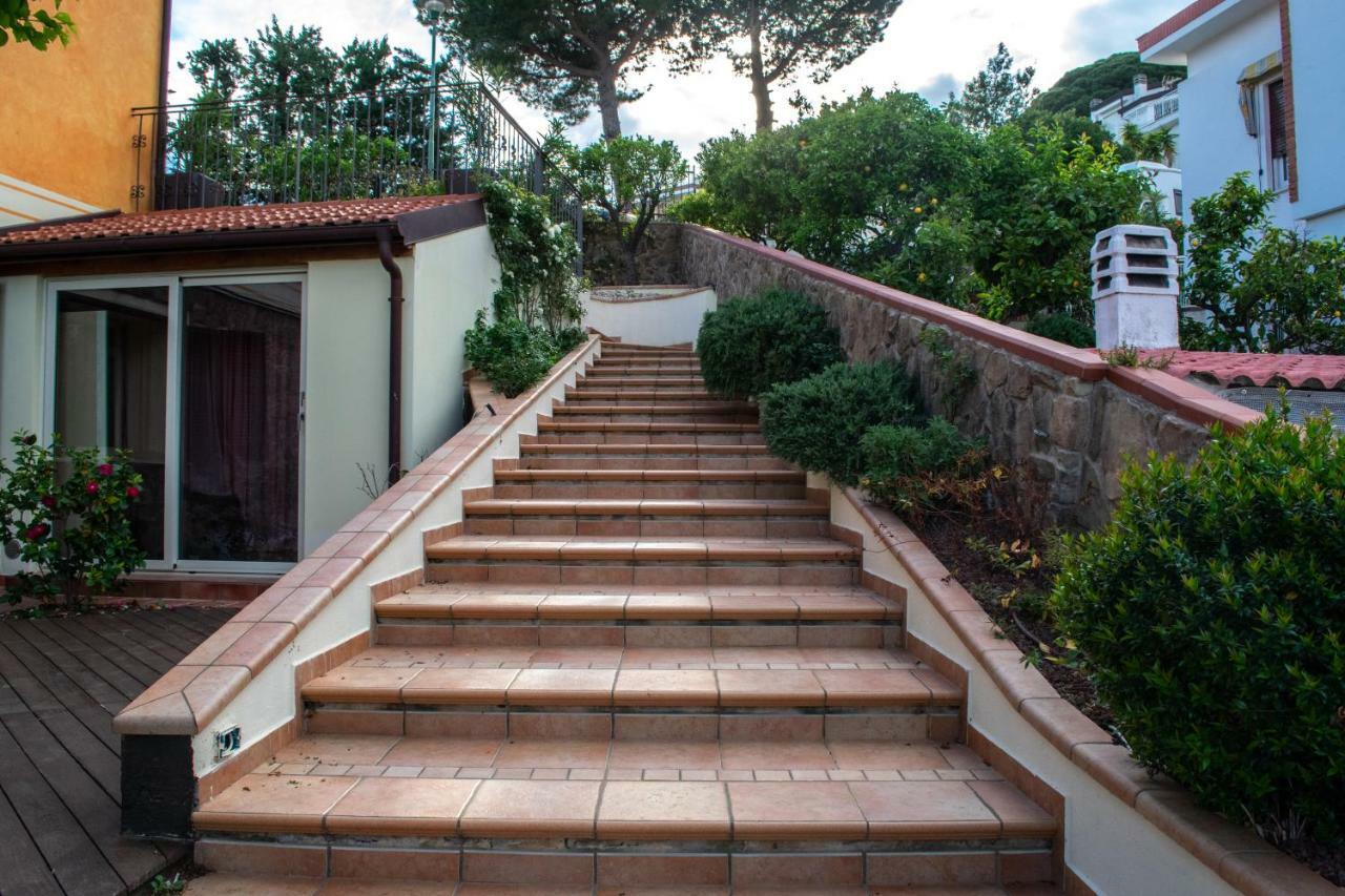 Villa Pineland Borghetto Santo Spirito Bagian luar foto