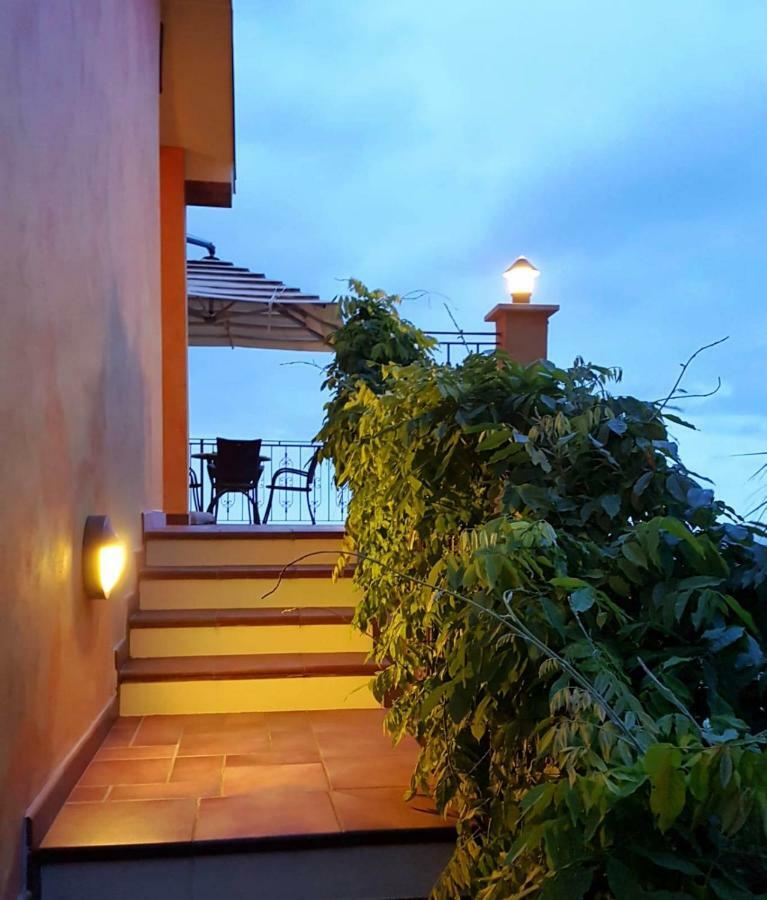 Villa Pineland Borghetto Santo Spirito Bagian luar foto