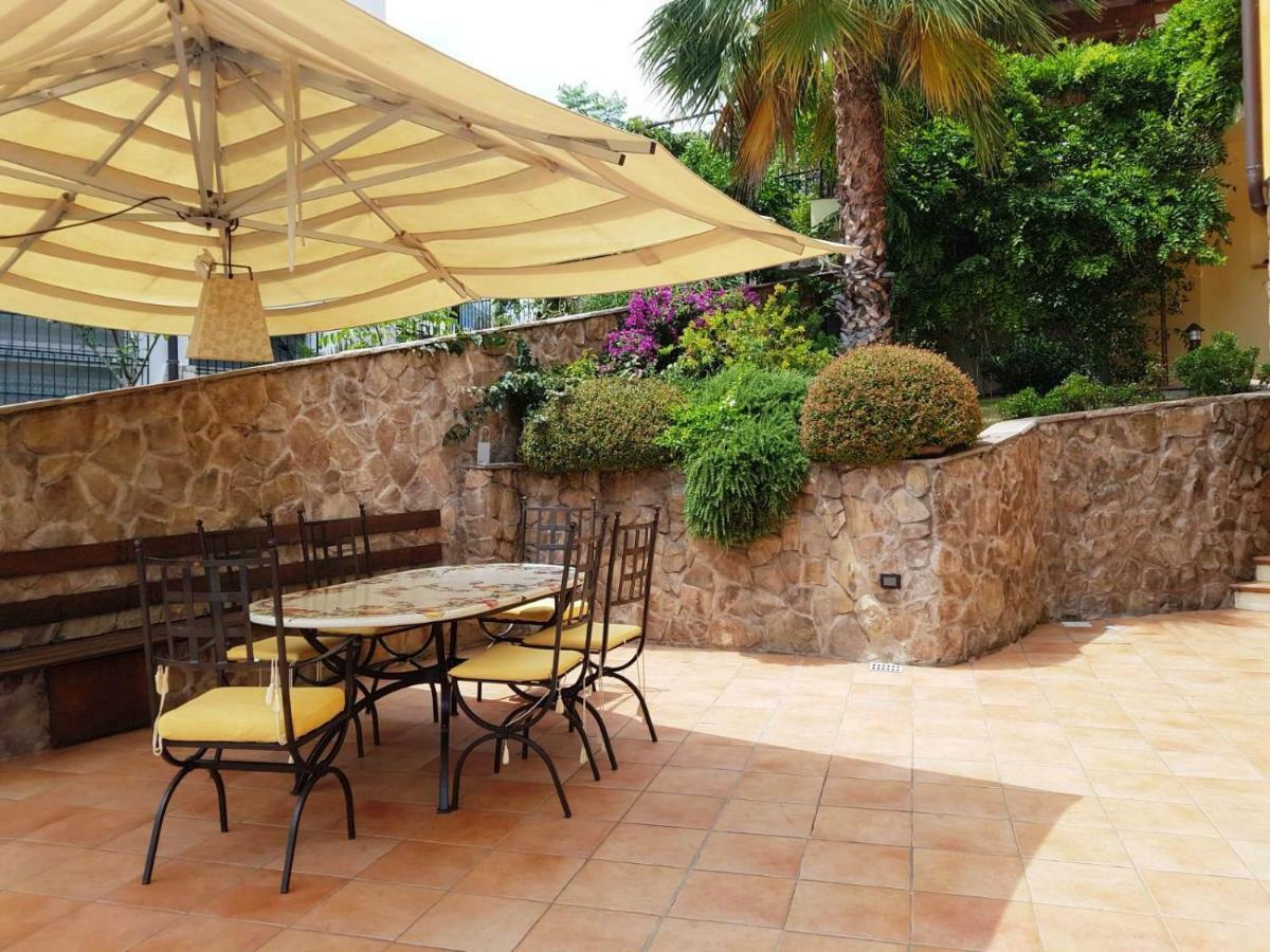 Villa Pineland Borghetto Santo Spirito Bagian luar foto