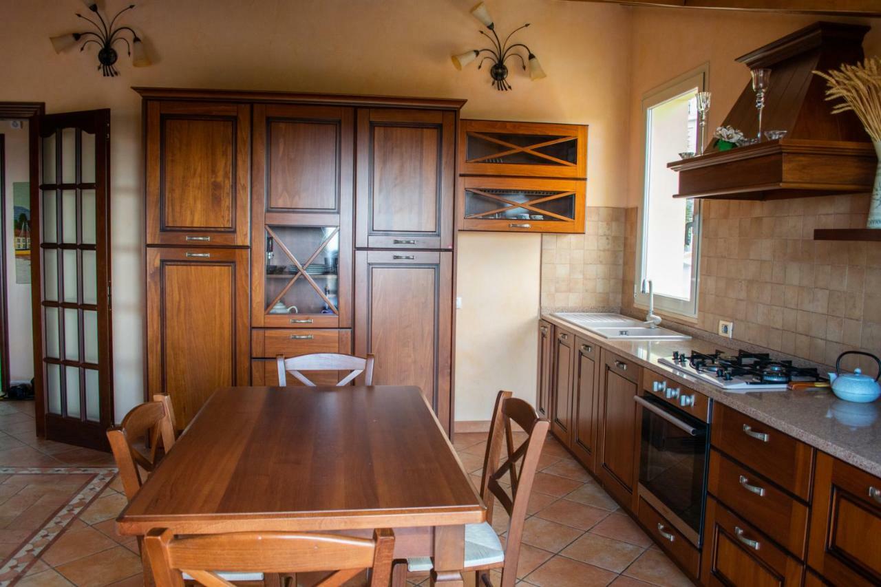 Villa Pineland Borghetto Santo Spirito Bagian luar foto
