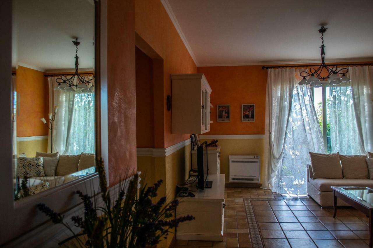 Villa Pineland Borghetto Santo Spirito Bagian luar foto